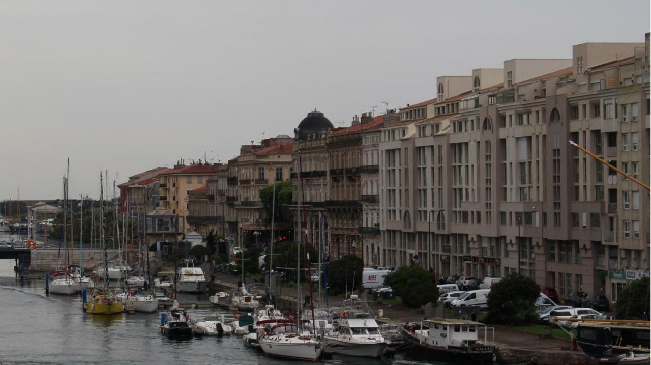 T3 Avec Terrasse Avec Vue Exceptionnelle Sur Les Quais De Sete Sète Exterior foto